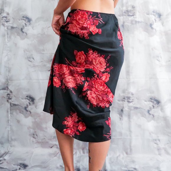 100% Silk Midi Skirt - Picture 4 of 4